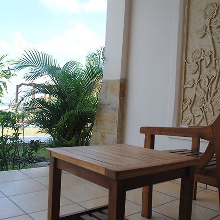 Lombok Beach Villa Mangsit Eksteriør bilde